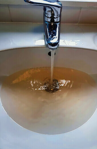 https://plumberswanview.com.au/uploads/2025/06/blocked-drains-905984.jpg