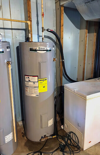 https://plumberswanview.com.au/uploads/2025/06/hot-water-727025.jpg